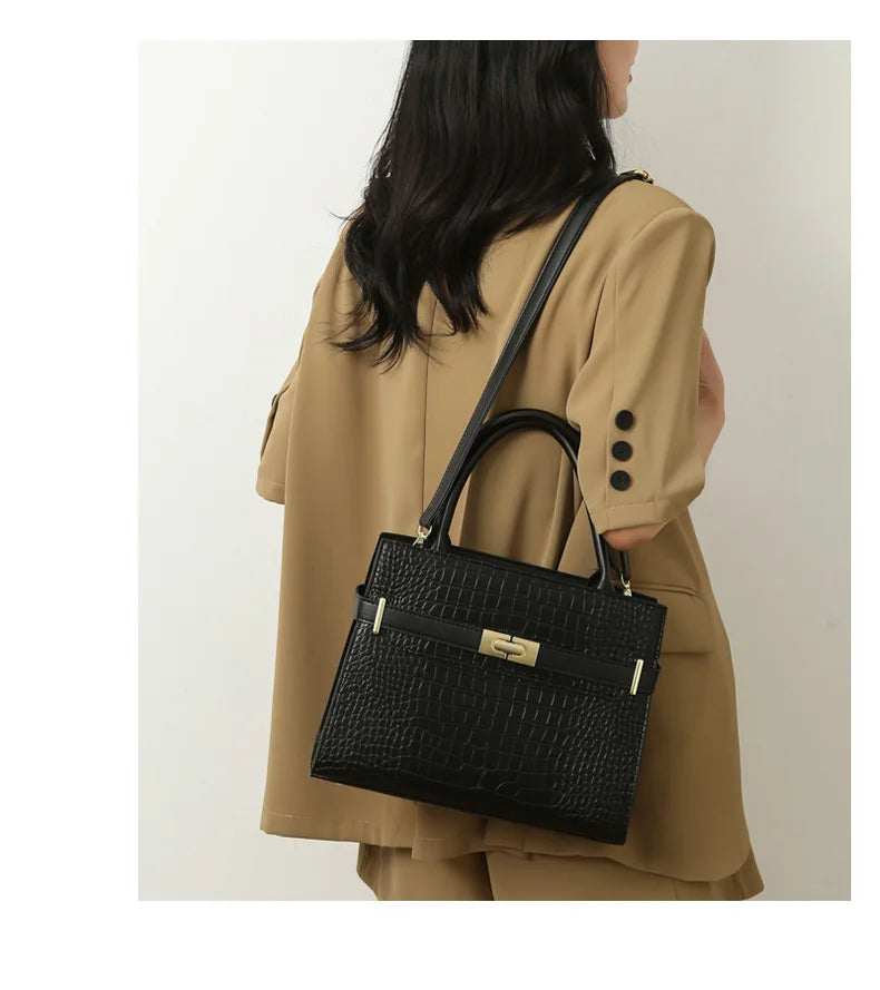 POLAMIA METROPOLITAN SET